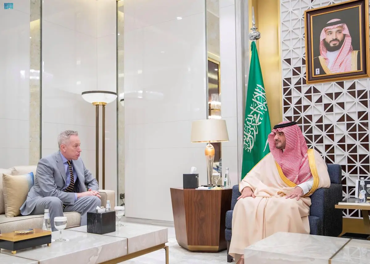 الأمير عبدالعزيز بن سعود يستقبل سفير الولايات المتحدة الأمريكية لدى المملكة