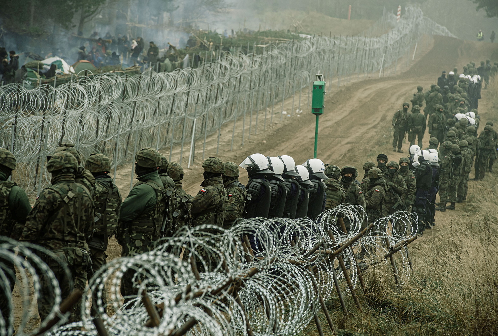 بولندا تعزز قواتها على الحدود مع روسيا البيضاء بـ 500 جندي إضافي