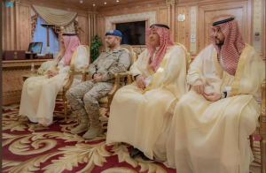 وزير الدفاع الأمير خالد بن سلمان يلتقي السفير الفرنسي بالرياض