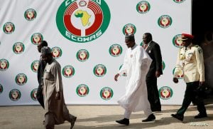 أمريكا توقف مؤقتا بعض برامج المساعدات لحكومة النيجر