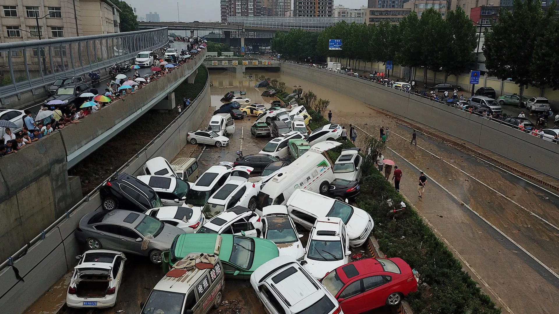الصين… 11 قتيلا و27 مفقودا في فيضانات في منطقة بكين