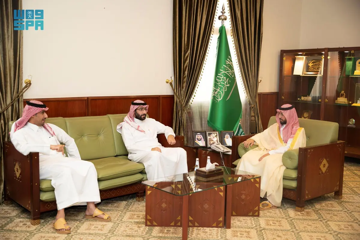 محافظ الخرج يستقبل الرئيس التنفيذي لنادي الصقور السعودي