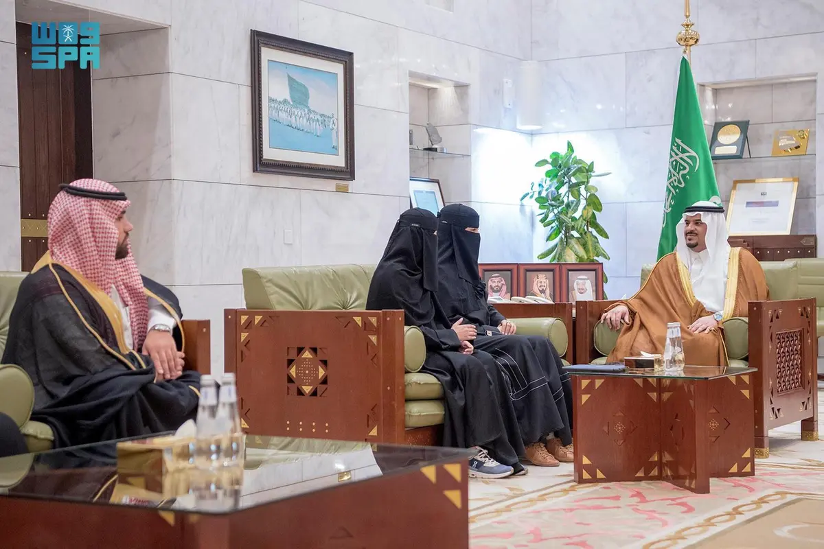 نائب أمير الرياض يستقبل رئيس جمعية بصمة تفاؤل لمرضى سرطان الأطفال