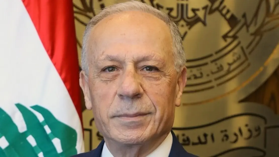 وزير الدفاع اللبناني يتعرض لمحاولة اغتيال