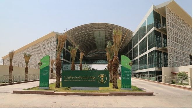 الرياض تحتل المركز الأول في تراخيص المنشآت البيئية بـ48 رخصة