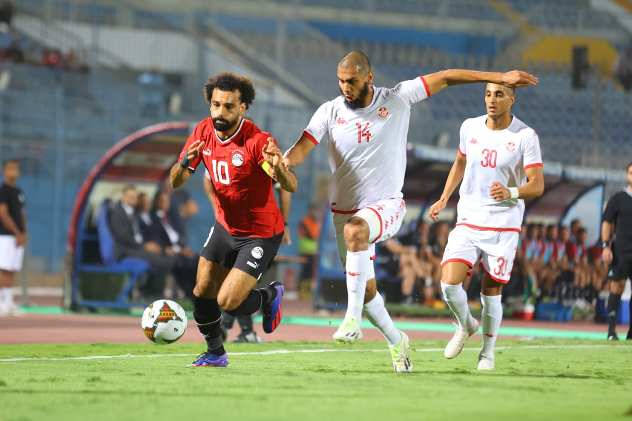 منتخب تونس يفوز على مصر بثلاثية وديًا