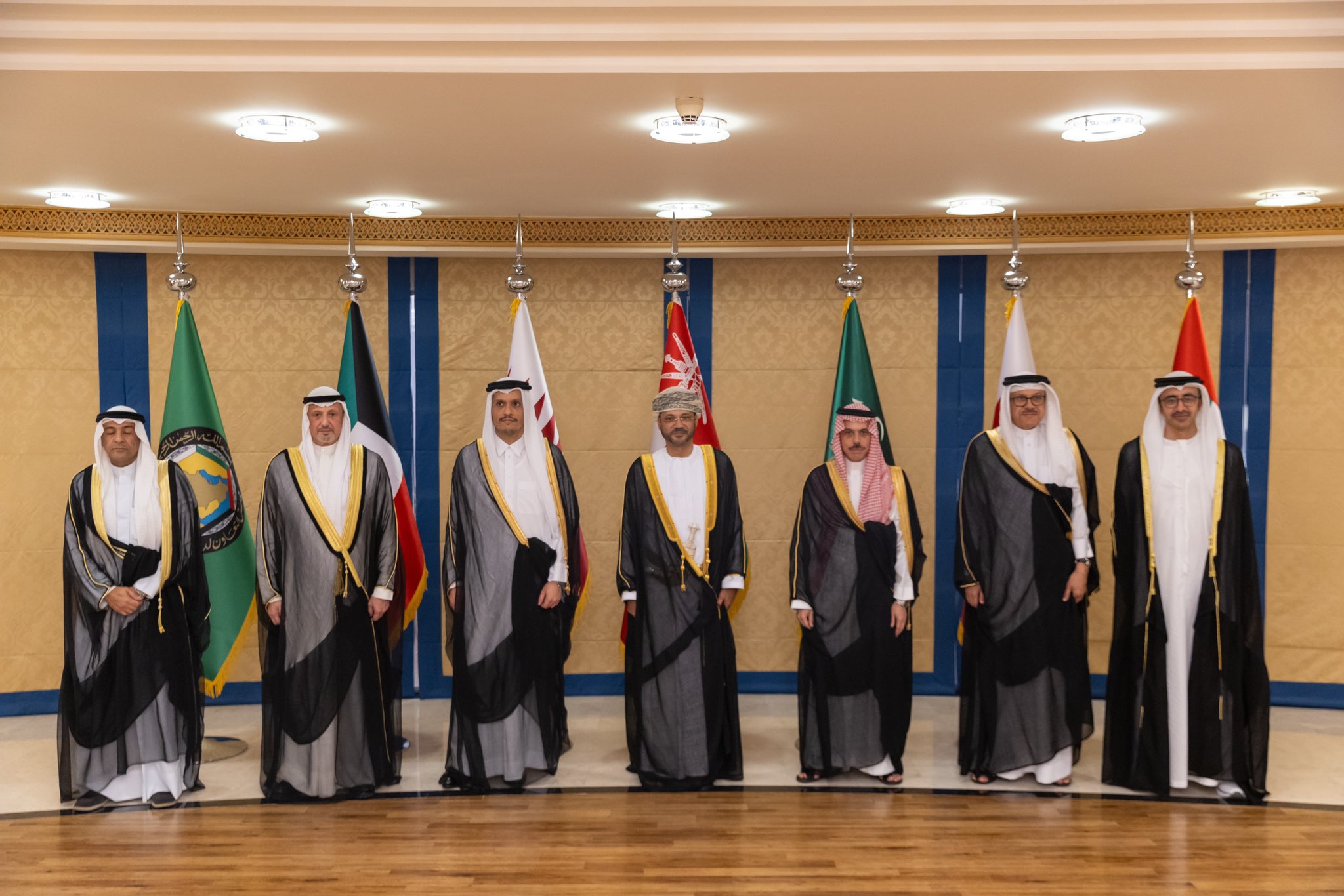 وزير الخارجية يشارك في الاجتماع الاستثنائي لوزراء الخارجية بدول مجلس التعاون الخليجي