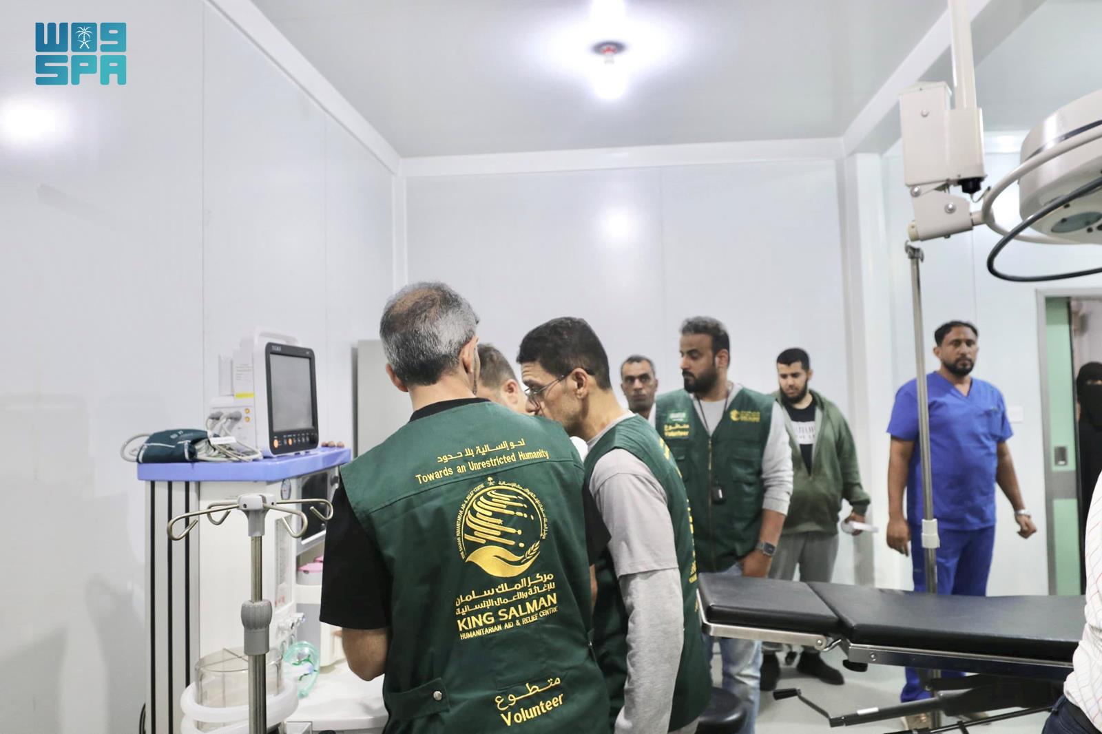 مركز الملك سلمان للإغاثة ينفذ الحملة الطبية التطوعية لجراحة الأطفال والمسالك البولية في محافظة أرخبيل سقطرى