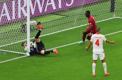 "قطر" تستهل "كأس آسيا" بثلاثية أمام "لبنان"