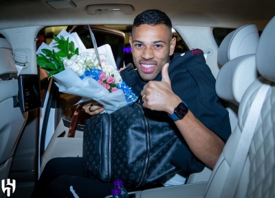 "لودي" يصل الرياض لبدء مشواره مع "الهلال"