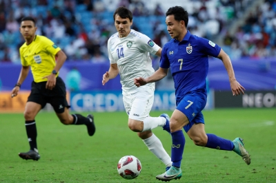 أوزبكستان تتأهل لربع نهائي كأس آسيا