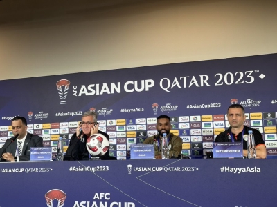 مدرب عمان: سنواجه الفائز "الوحيد" على بطل العالم