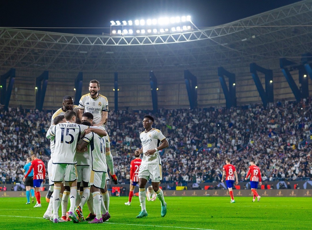 ريال مدريد يقصي أتلتيكو مدريد ويتأهل لنهائي السوبر الأسباني