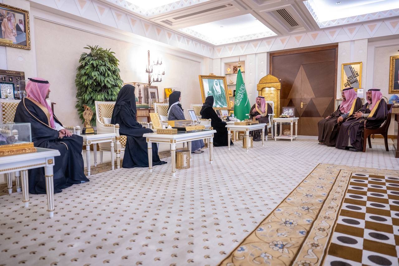 أمير منطقة القصيم ستقبل رئيسة المرصد الوطني للمرأة