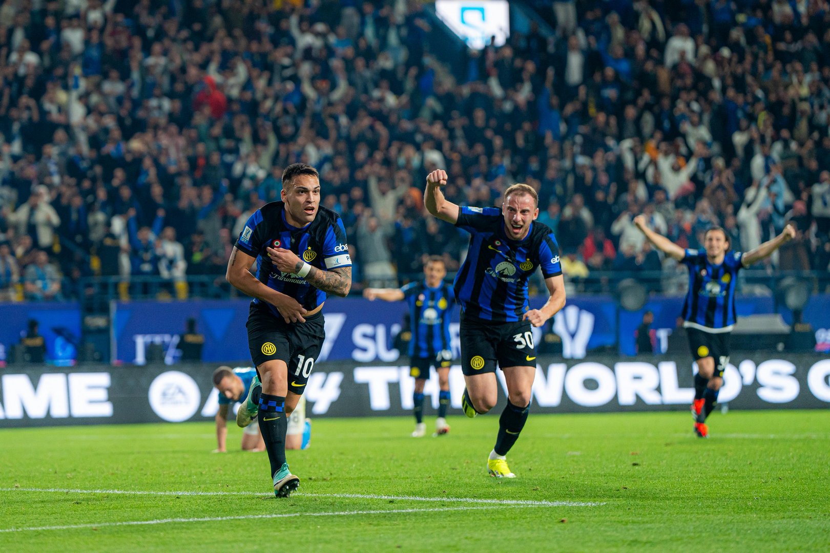 إنتر ميلان يتوج بالسوبر الإيطالي على حساب نابولي