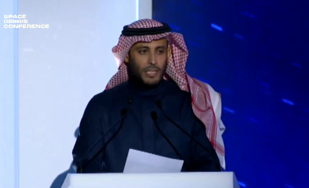 مسؤول: قبل إطلاق أي قمر أو مكوك صناعي يجب التأكد من الوصول إلى مدارات آمنة