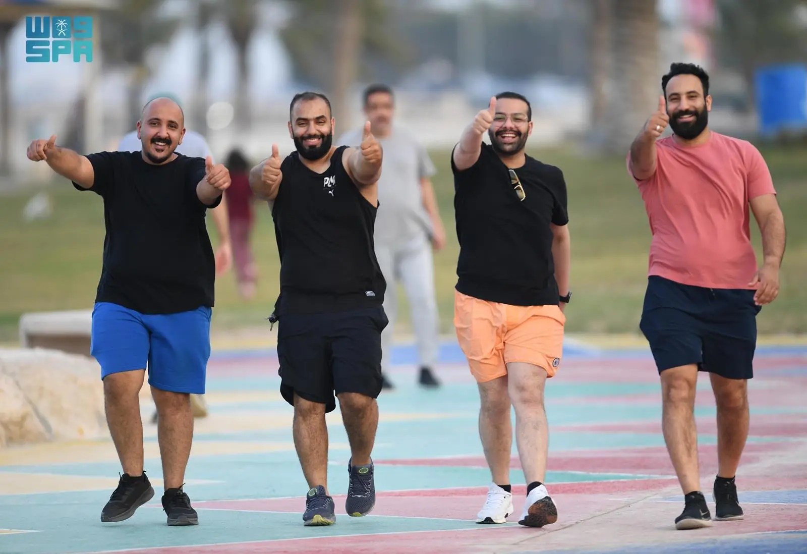 رياضة المشي تشهد إقبال الصائمين بالواجهات البحرية في المنطقة الشرقية