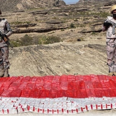 إحباط تهريب '106 آلاف' قرص 'مقيَّد' التداول