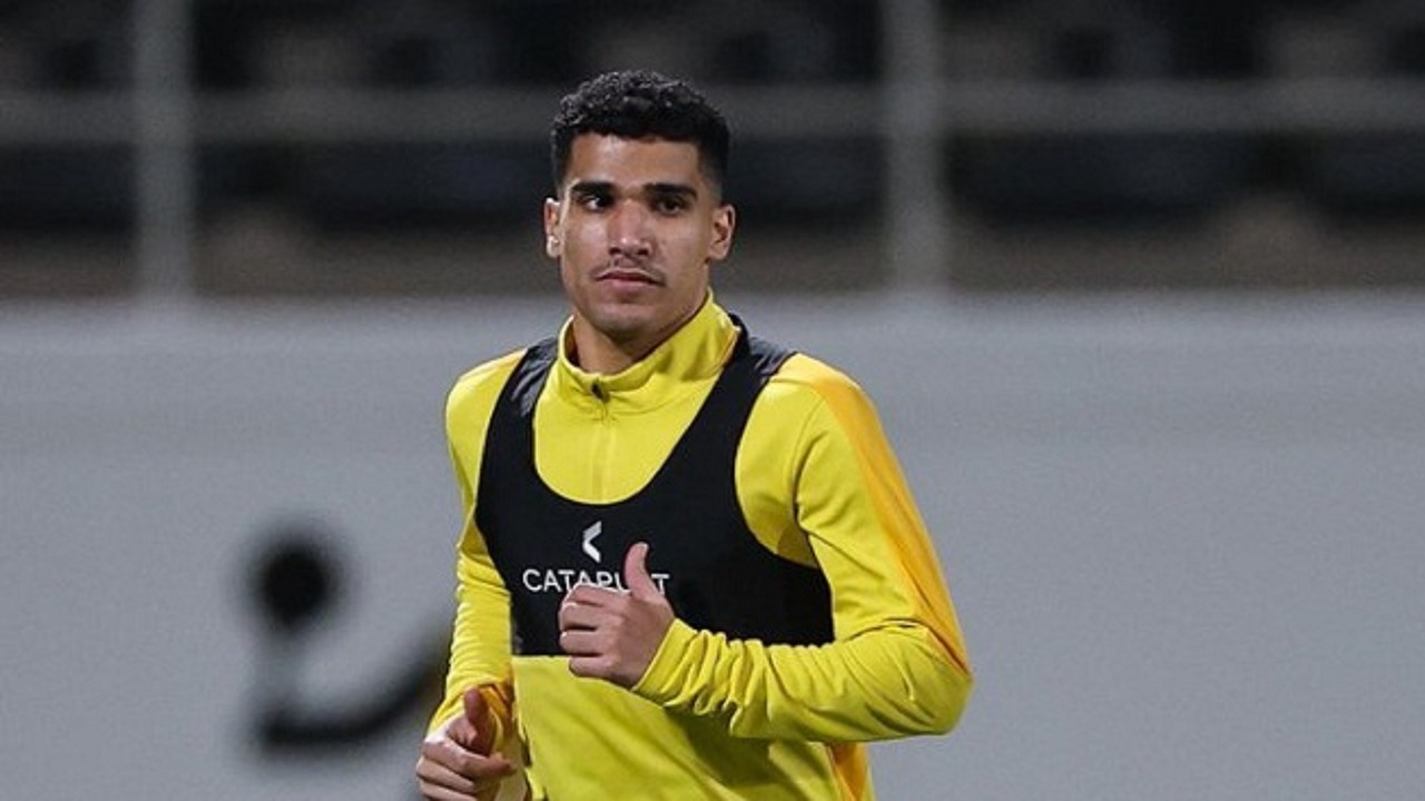 ذهبي يتعهد بحل أزمة مهاجم النصر