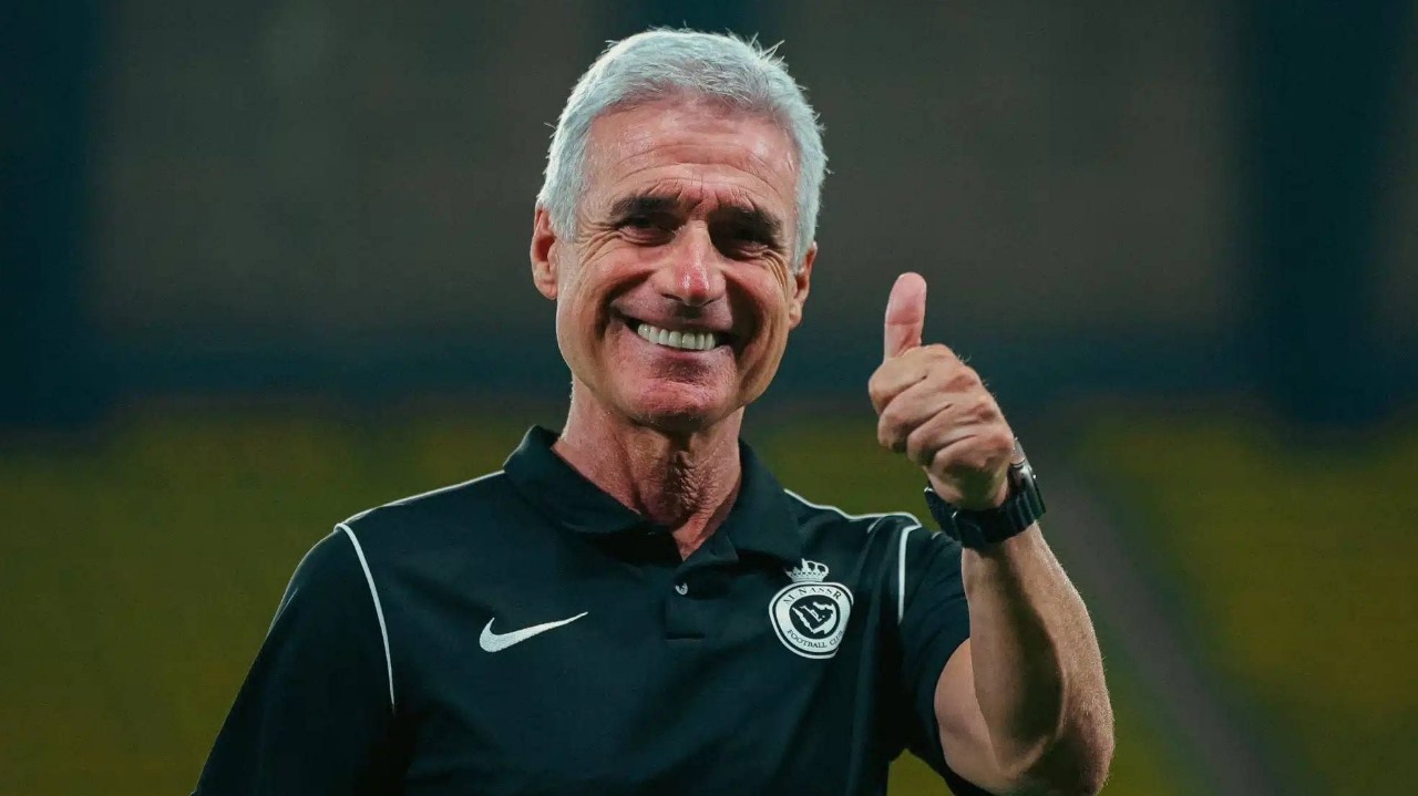 الشرطة تقتحم مباراة للقبض على لاعب