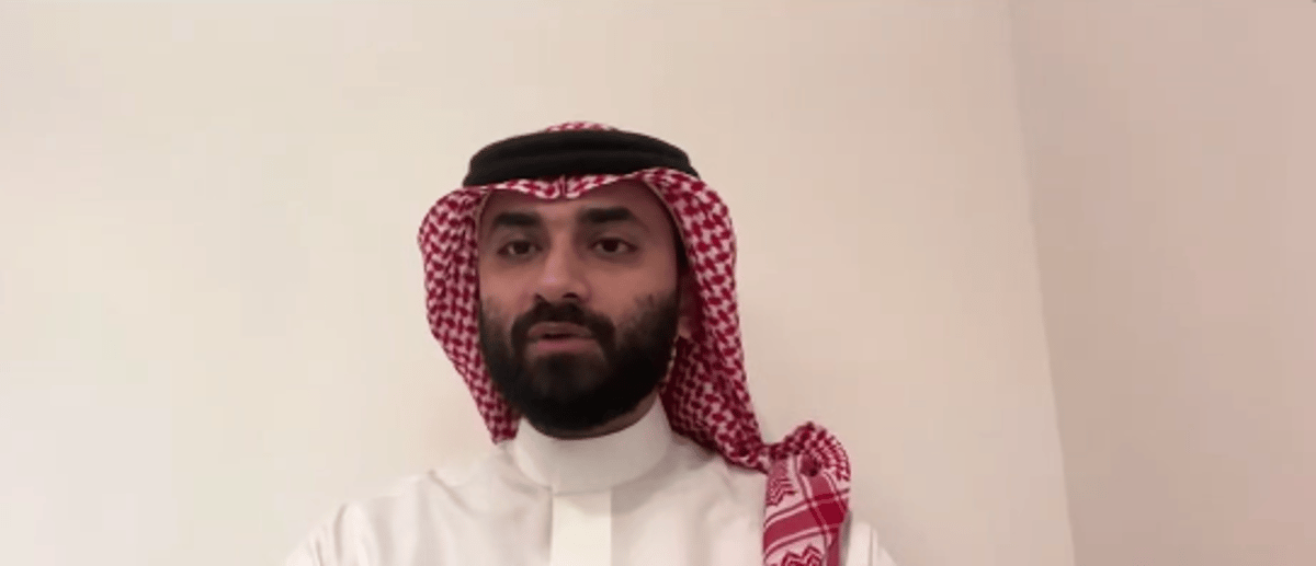 مختص: بعض الدول تحظر دخول المسكنات وقد تصل عقوبة حملها على الطائرة للسجن