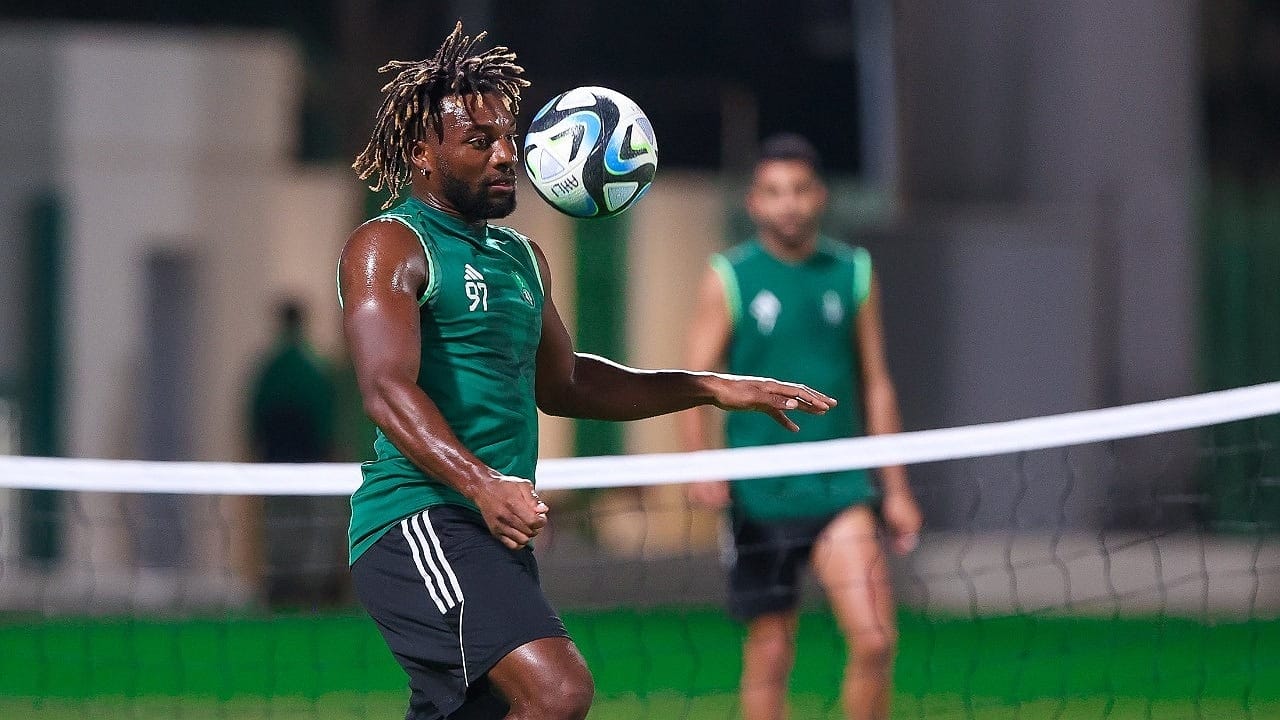 عودة ثنائي الأهلي استعدادا لمواجهة الهلال