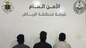 مشجع أهلاوي يُردد هاتوا الهلالي وباقي المشجعين :لا لا لا..فيديو