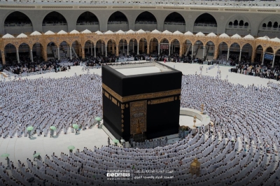 خطيب الحرم: أمن الحرمين خط أحمر ولا شعارات بالحج