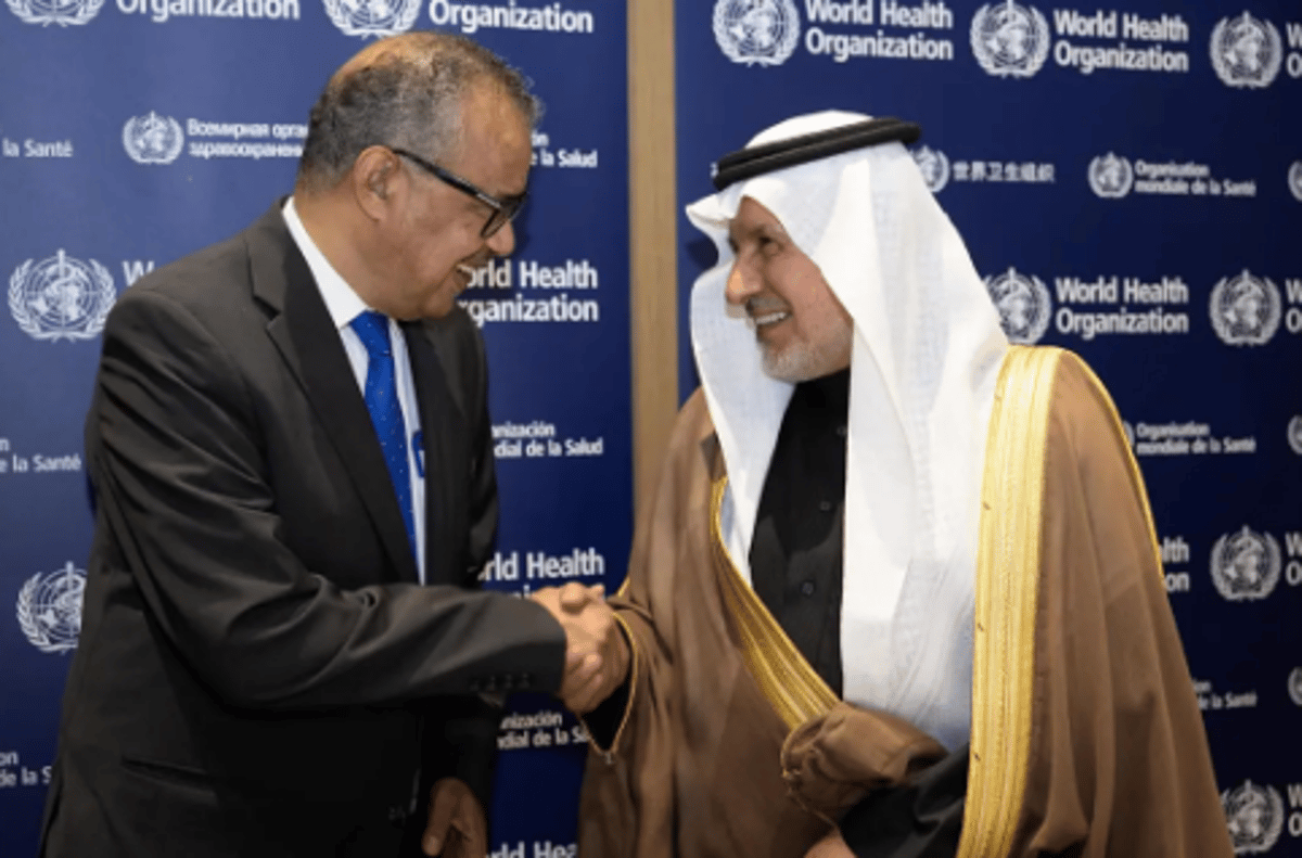 الدكتور الربيعة يلتقي المدير العام لمنظمة الصحة العالمية ويبحثان تعزيز التعاون