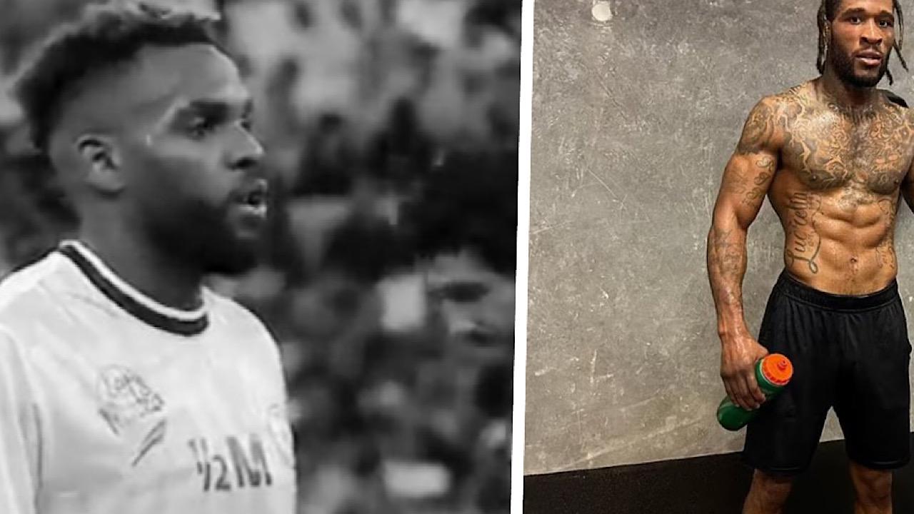 مهاجم الشباب‬⁩ يتعرض للضرب المبرح ويصاب بكسور في وجهه