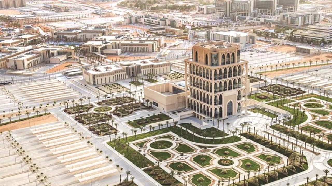 بليموث يعلن تعيين روني مدرب للفريق