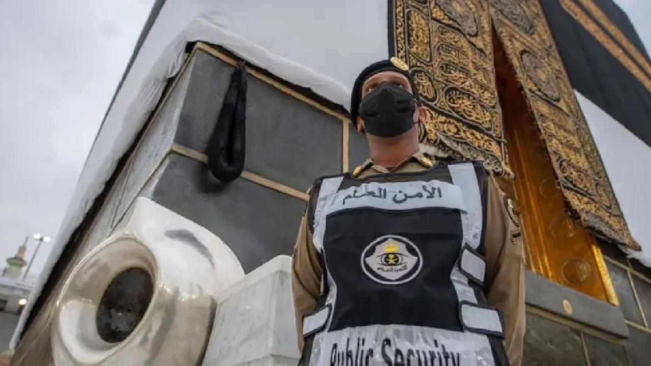 ولي العهد يستقبل أمراء وقادة عسكريين وكبار المدعوين بدول مجلس التعاون.. صور