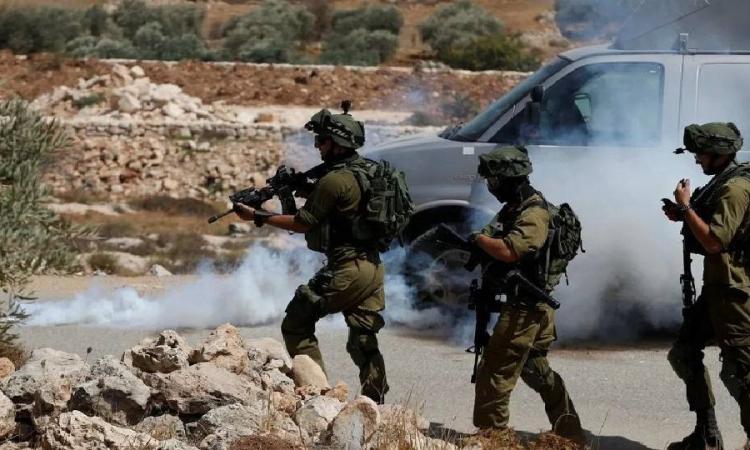 استشهاد فلسطينيين برصاص الاحتلال الإسرائيلي في الضفة الغربية