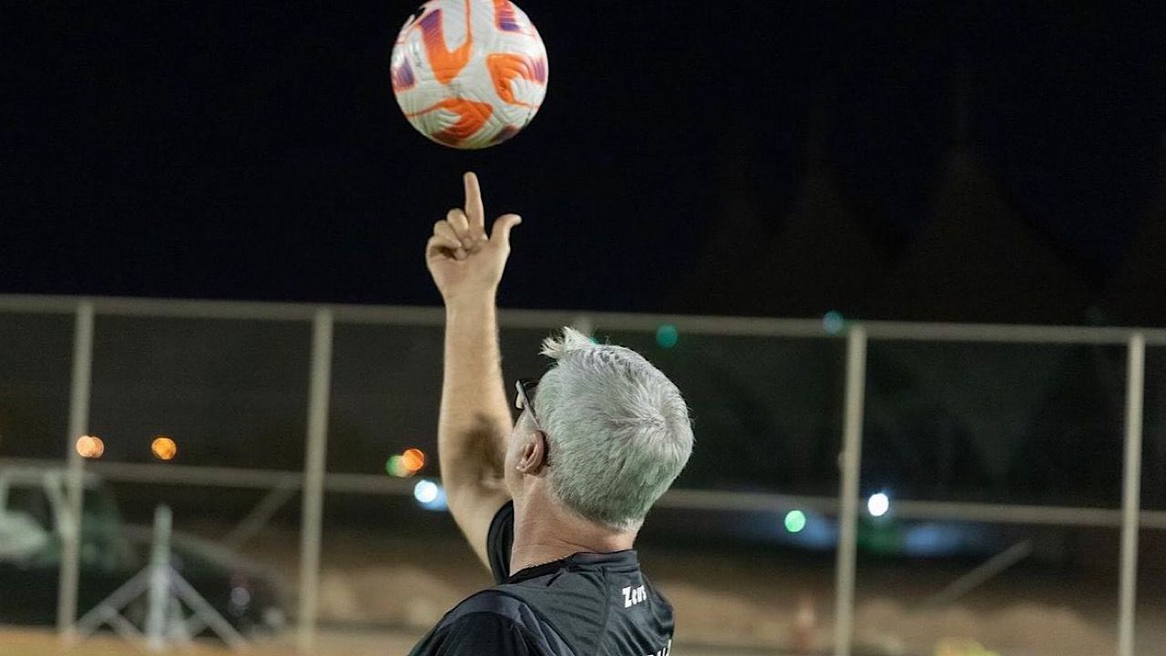 جماهير فنربخشة التركي تطالب تاديتش بالتوقيع مع ميتروفيتش .. فيديو