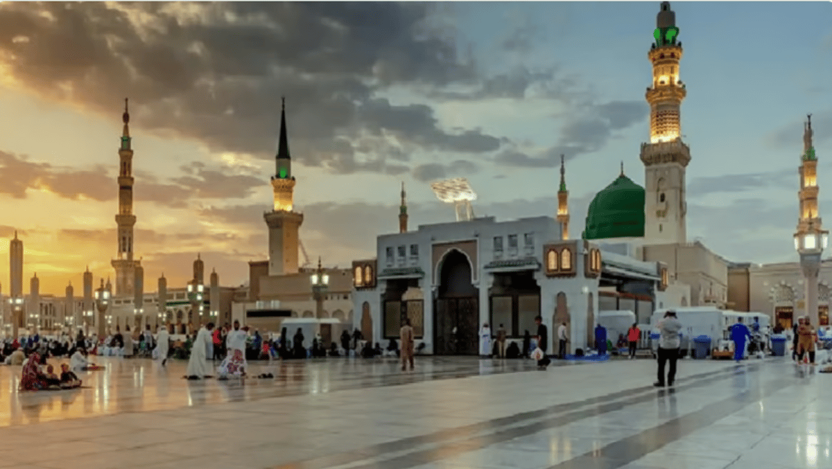 مسؤول بالمسجد النبوي: نطمح بالوصول لـ 6 آلاف متطوع ومتطوعة نهاية موسم الحج  