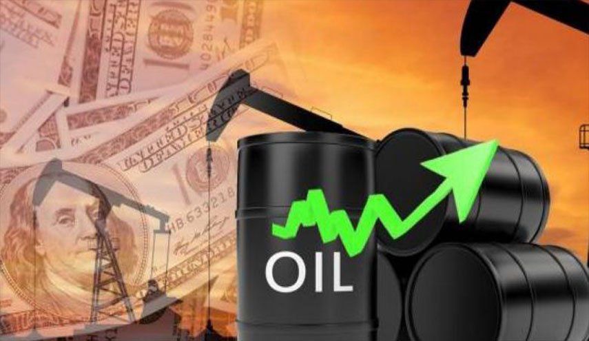 الإسعاف الجوي‬⁩ ينقل أول حالة لحاج أفريقي من مهبط برج الساعة