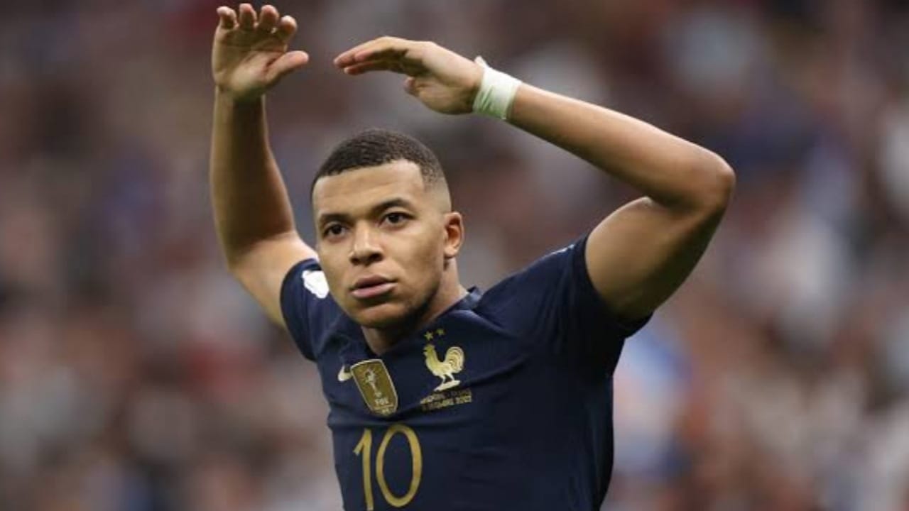 قبل اليورو .. رونالدو ونيفيز ينتظمان في معسكر البرتغال