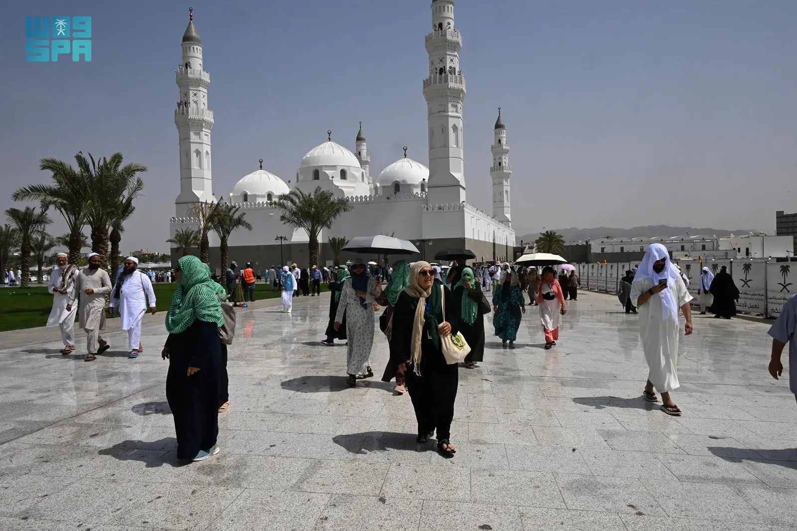 مسجد قباء بالمدينة المنورة مقصداً لضيوف الرحمن بعد المسجد النبوي