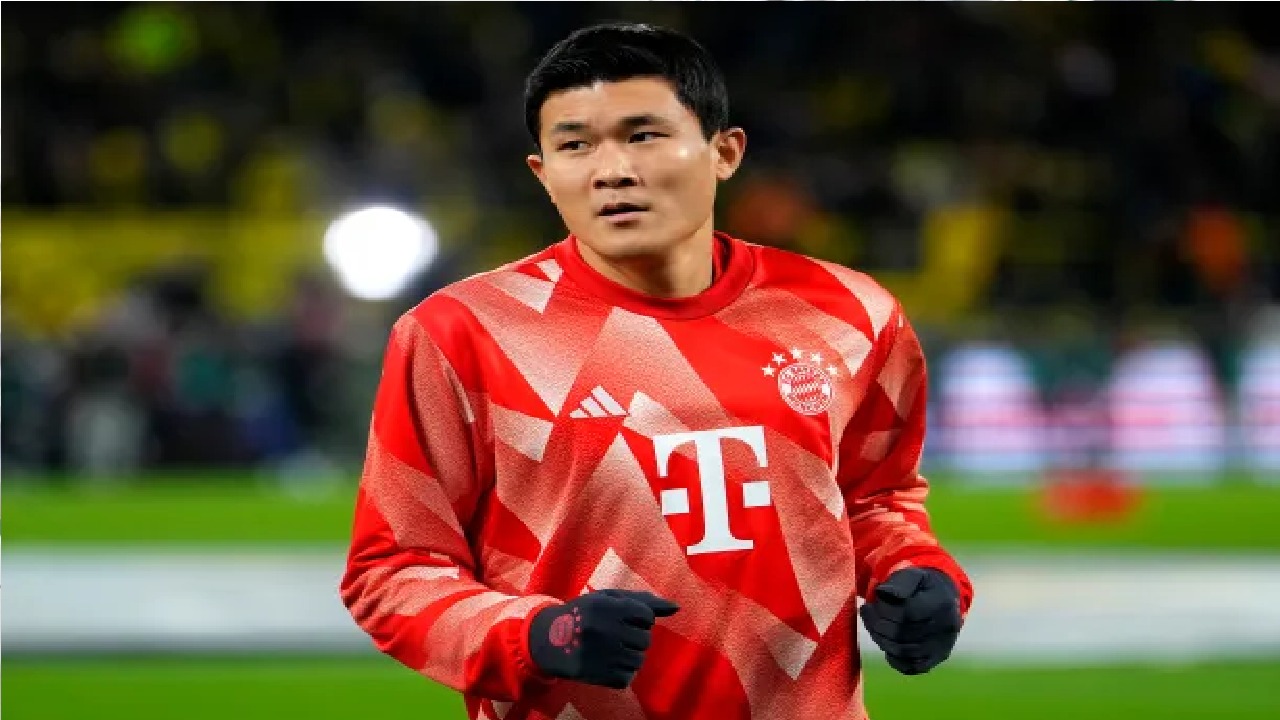 الاتحاد يمنح كريم بنزيما شارة القيادة