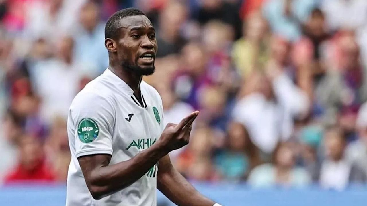 الاتحاد يستقر على الاستغناء عن 7 لاعبين محليين