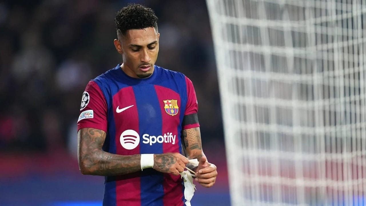 فيغا يقترب من الدوري الإنجليزي