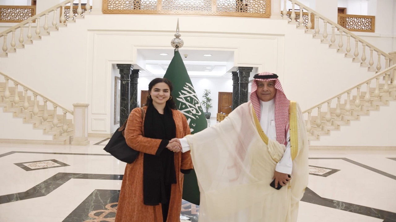 لاعبة إسرائيلية تبكي بعد هزيمتها من اللاعبة السعودية دنيا أبو طالب.. فيديو