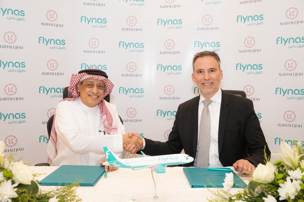 طيران ناس يوقع اتفاقية مع "حياك" تمنح أعضاء ناسمايلز برايم دخولاً مجانياً  إلى صالات "حياك" الفاخرة بالمطارات