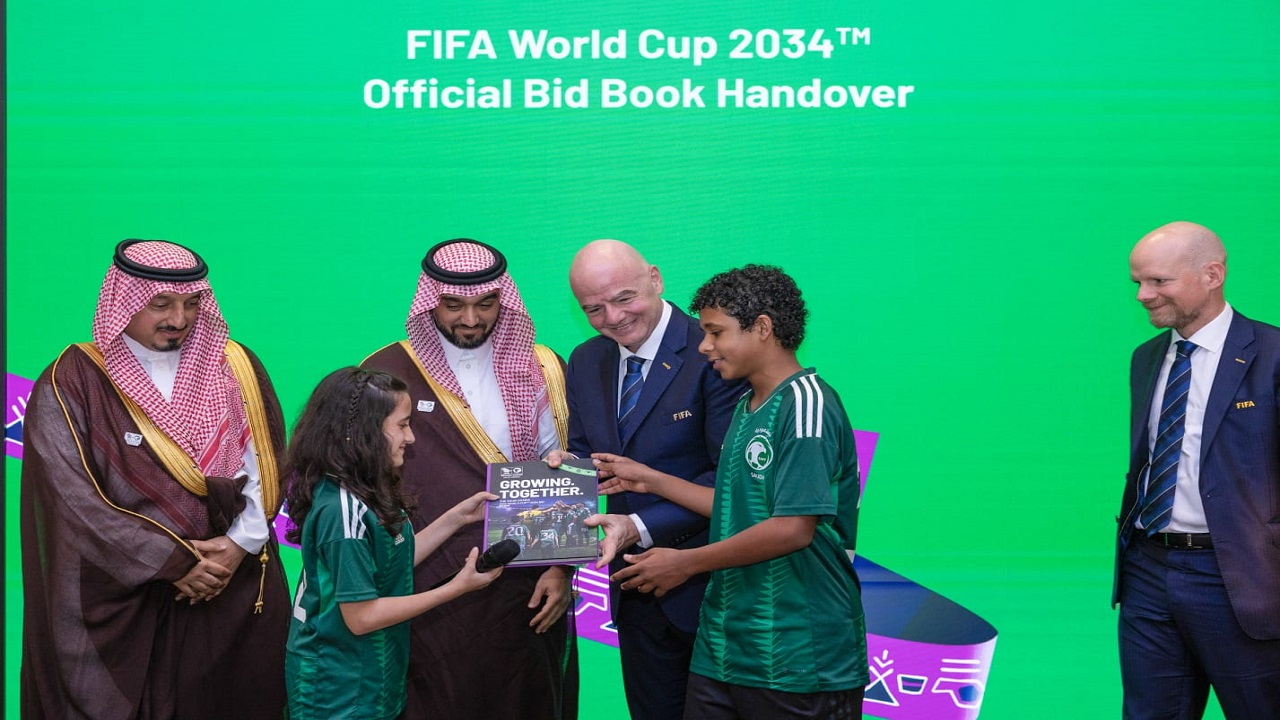 نائب وزير الخارجية يشارك في حفل مراسم تنصيب رئيس موريتانيا.. صور