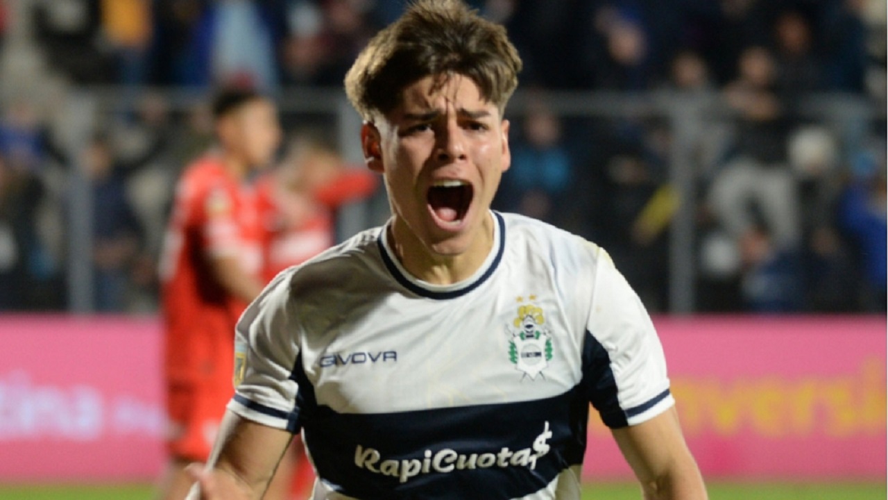 ضبط شخص لترويجه 41 كيلوجرام من القات المخدر بجازان