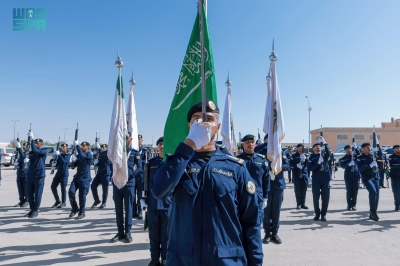 تخريج 334 من الضباط الجامعيين ودورة العلوم الأمنية