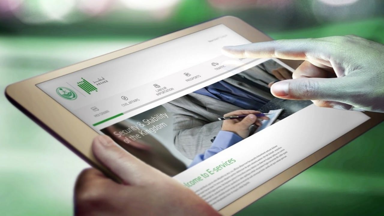 نجم جديد من برشلونة يكشف الفرق بين تشافي وفليك