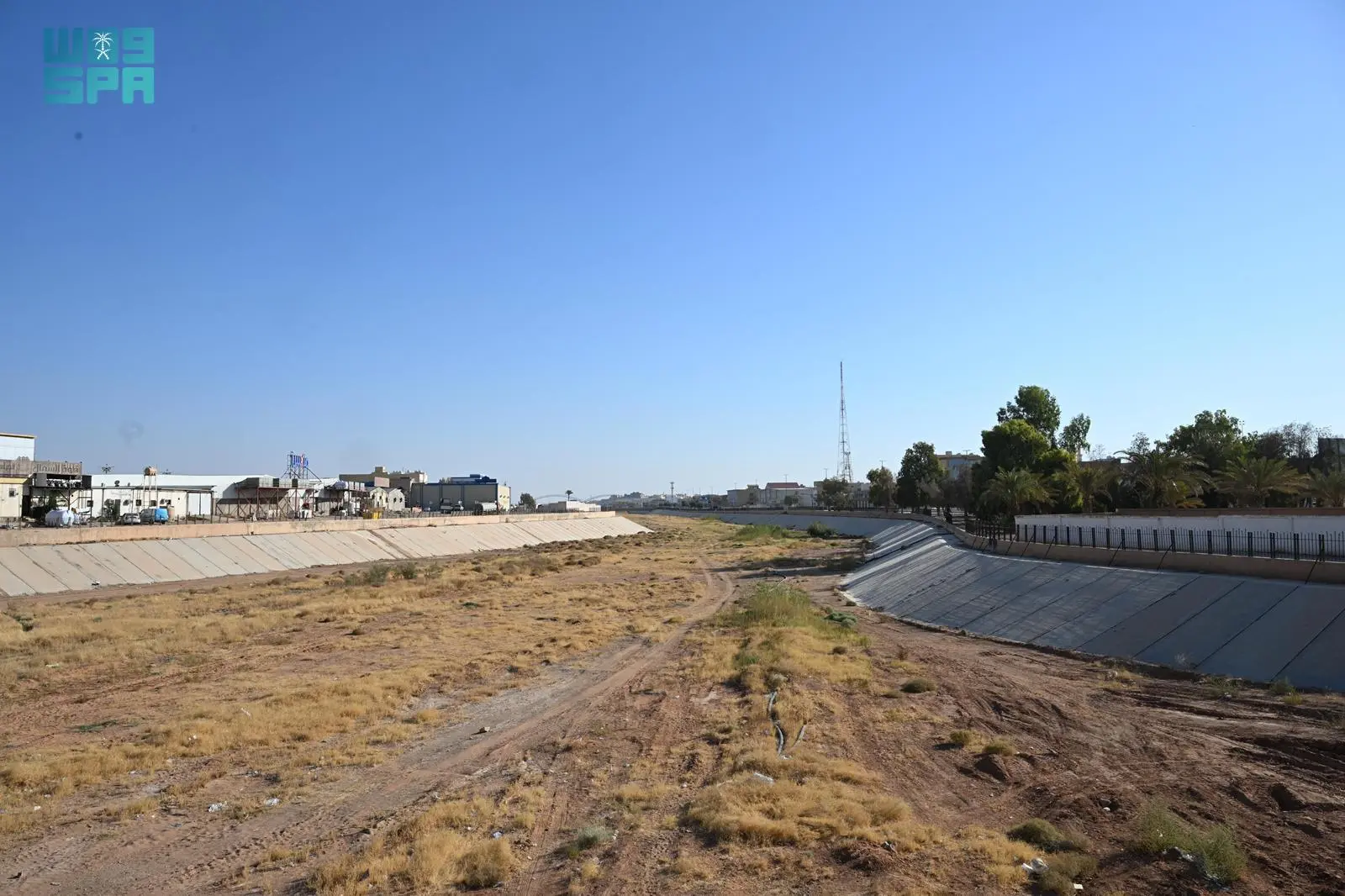 “وادي عرعر”.. أحد أشهر أودية شمال المملكة بمسافة تزيد عن 190 كيلو مترًا