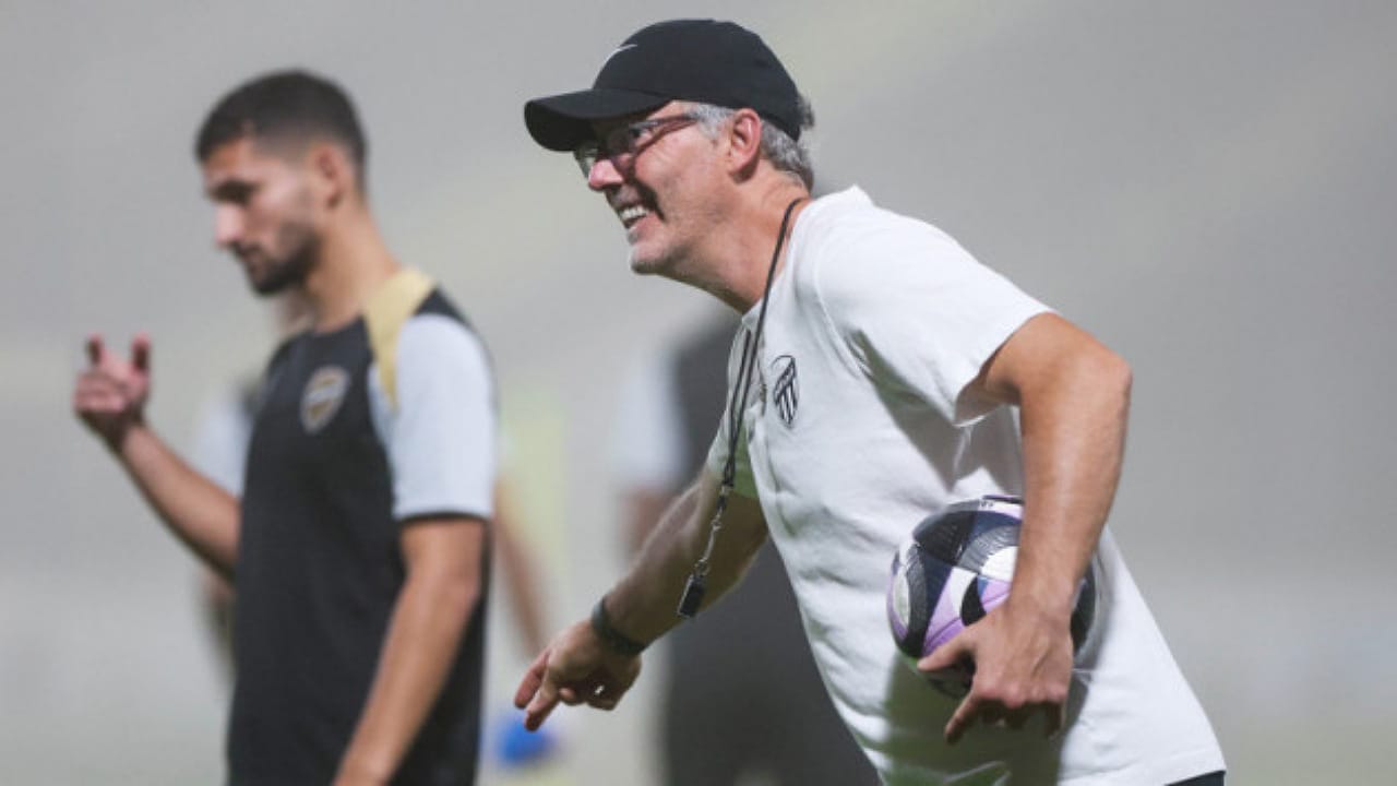 الهريفي: أتمنى أن أرى كريستيانو في الهلال .. فيديو