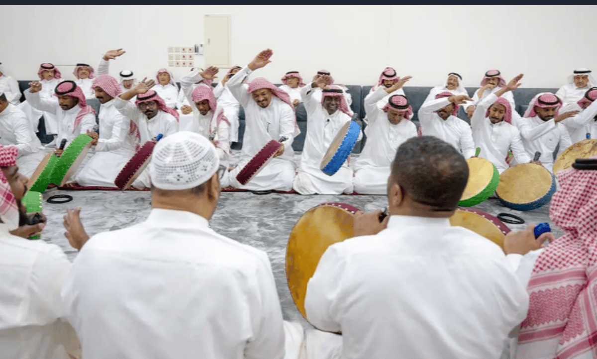 الفنون الشعبية تسجل حضورًا لافتًا في دار عنيزة للفنون الشعبية